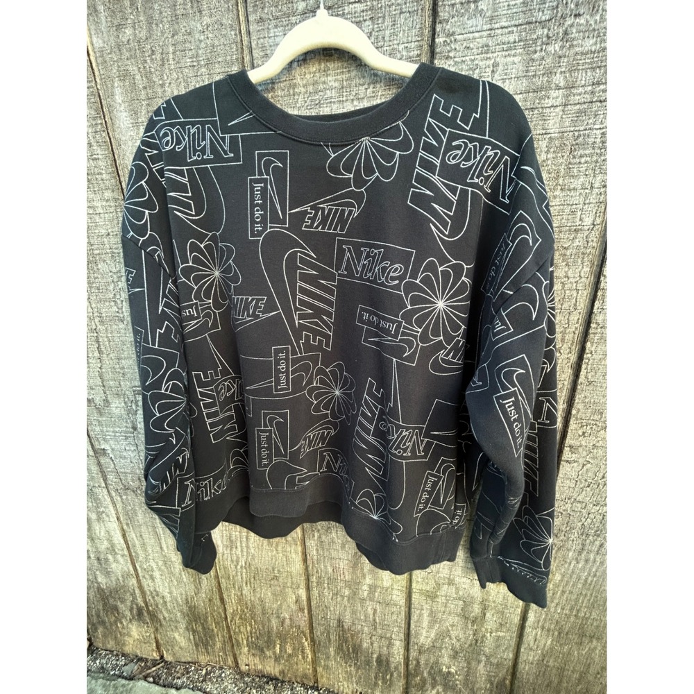 Nike All Over Logo Black Crewneck Graphic Swoosh Floral Y2K Streetwear Sporty